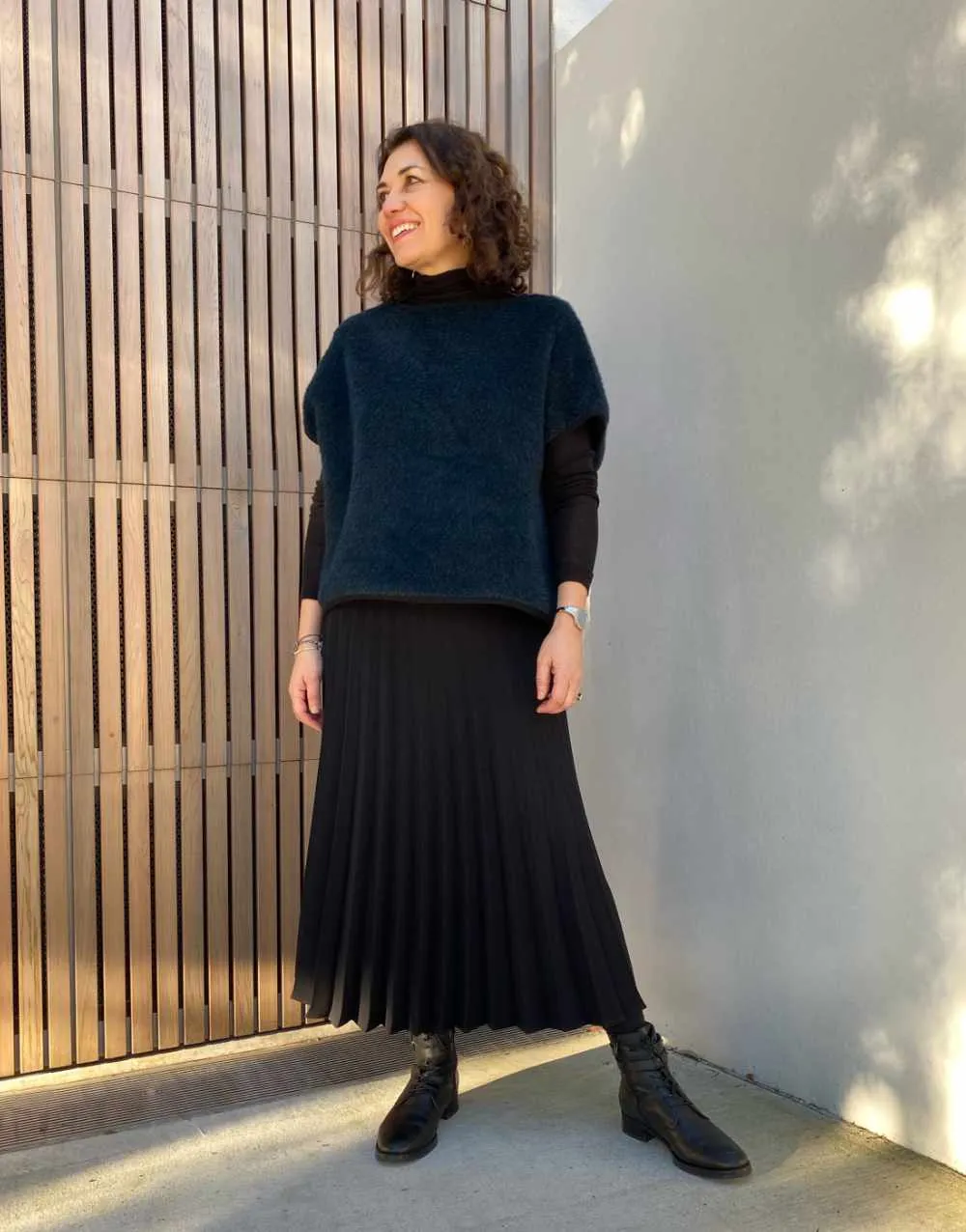Amara Vest Jumper Sewing Pattern, Tessuti