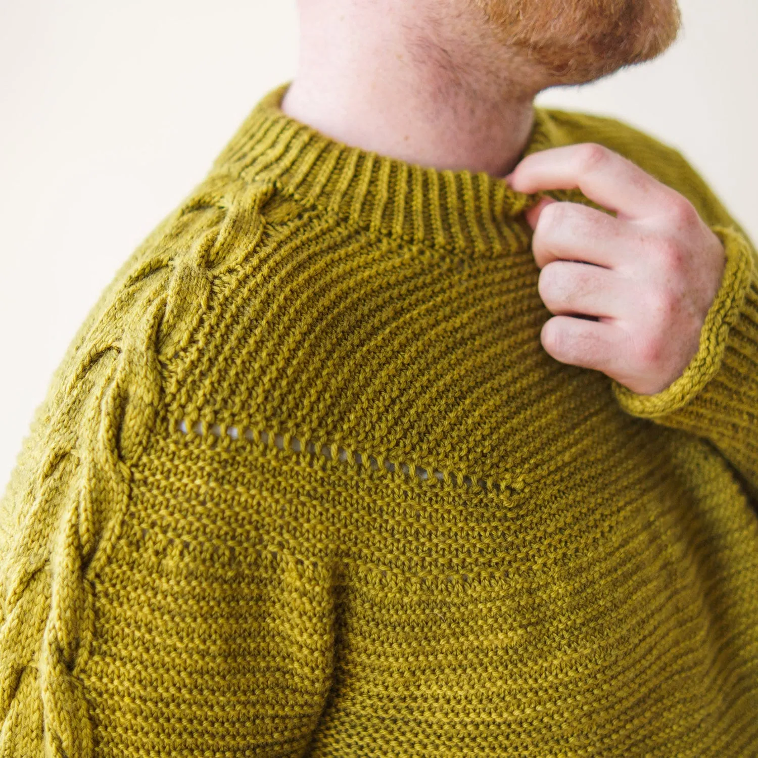 ANTLER SLEEVE SWEATER - WELLINGTON