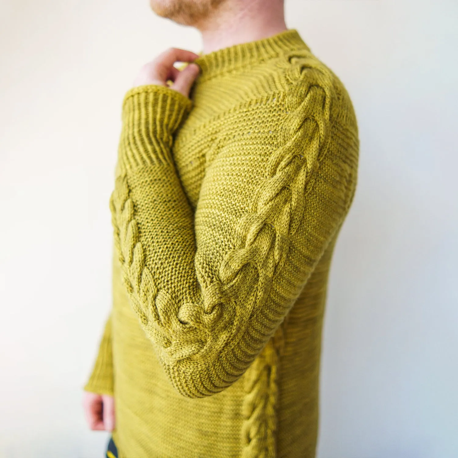ANTLER SLEEVE SWEATER - WELLINGTON