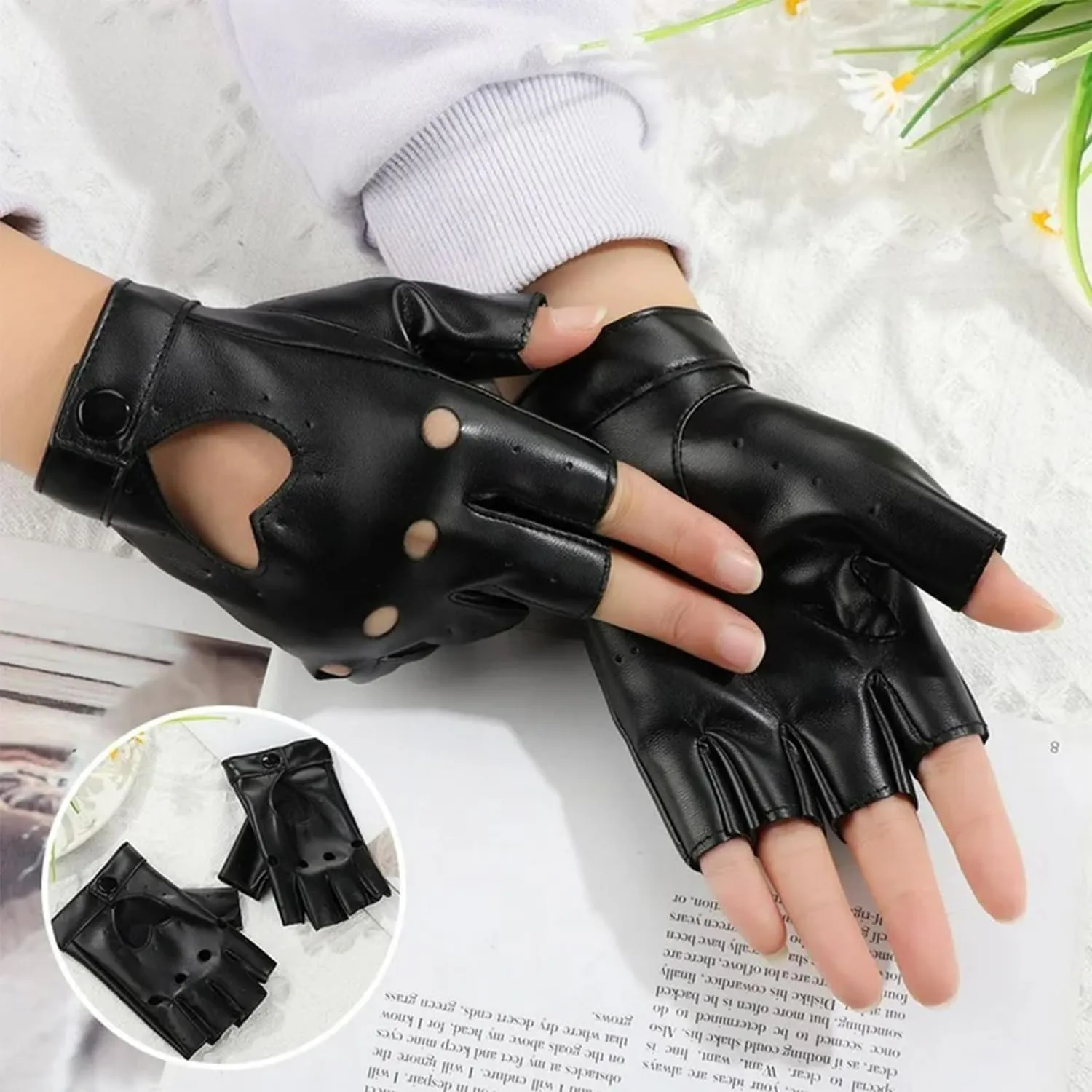 Black Fingerless Gloves PU Faux Leather Women's Driving Gloves Outdoor Sports Goth Cosplay Halloween Costume