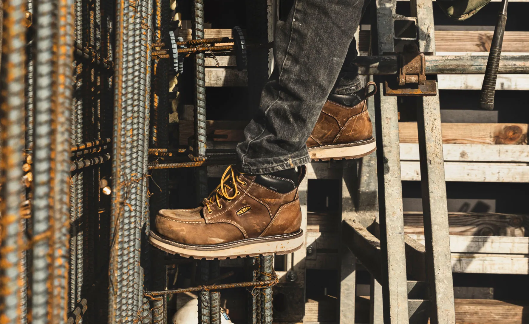 Men's CSA Cincinnati 6" Waterproof Boot (Carbon-Fiber Toe)  |  Belgian/Sandshell