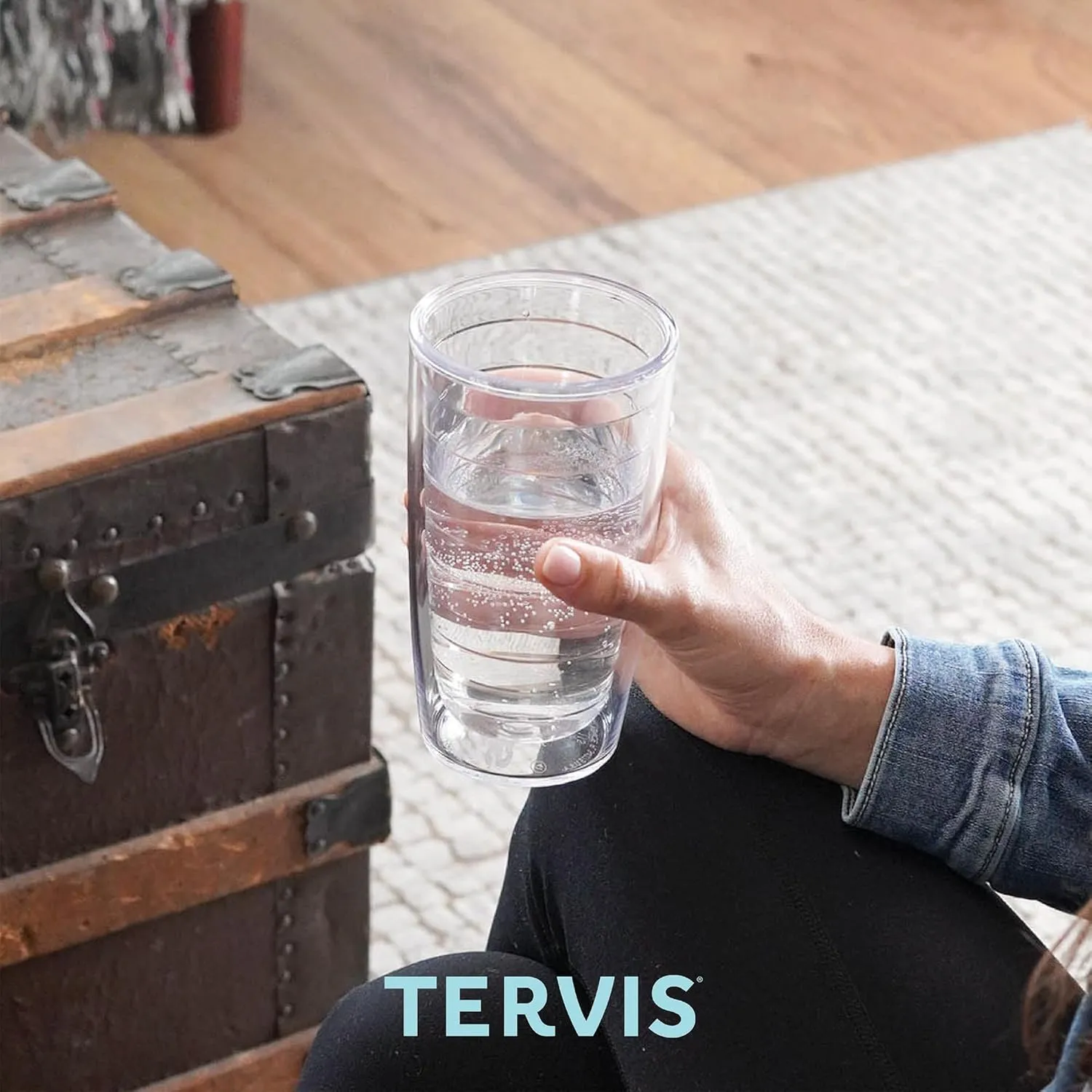 Tervis Clear & Colorful Lidded Made in USA Double Walled Insulated Tumbler Travel Cup Keeps Drinks Cold & Hot, 16oz, Clear Lid