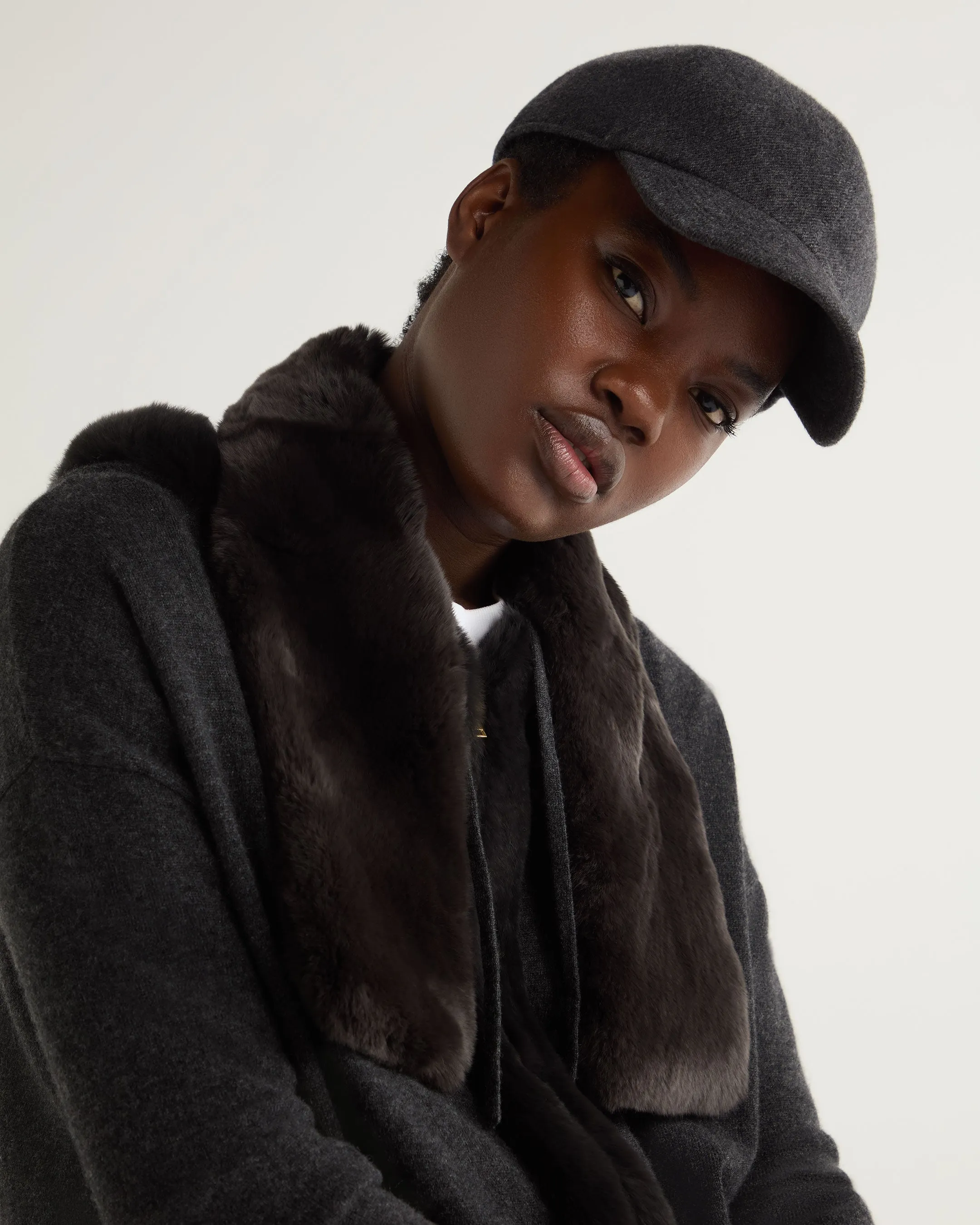 Unisex Fur Neckwarmer Biscotti Brown