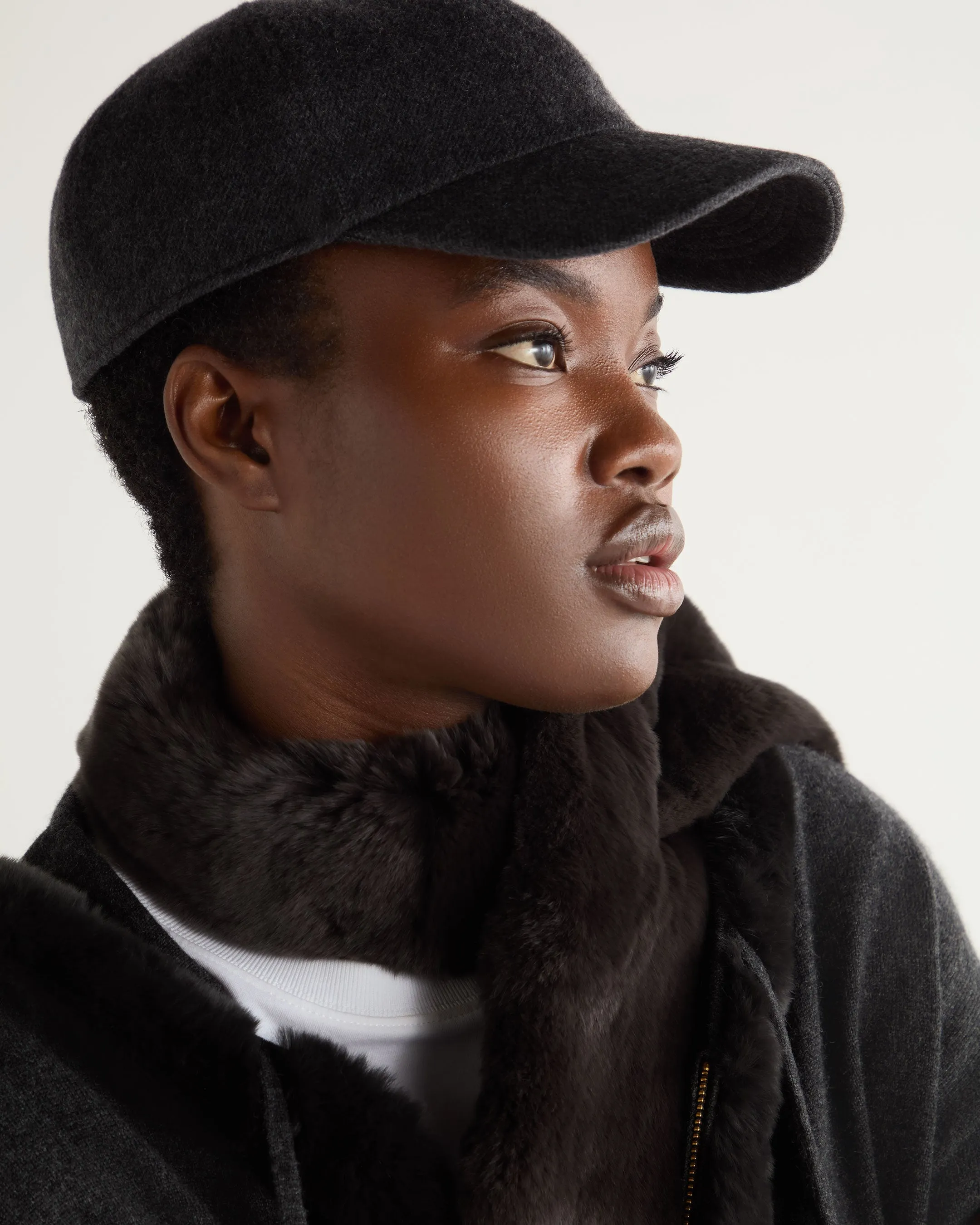 Unisex Fur Neckwarmer Biscotti Brown