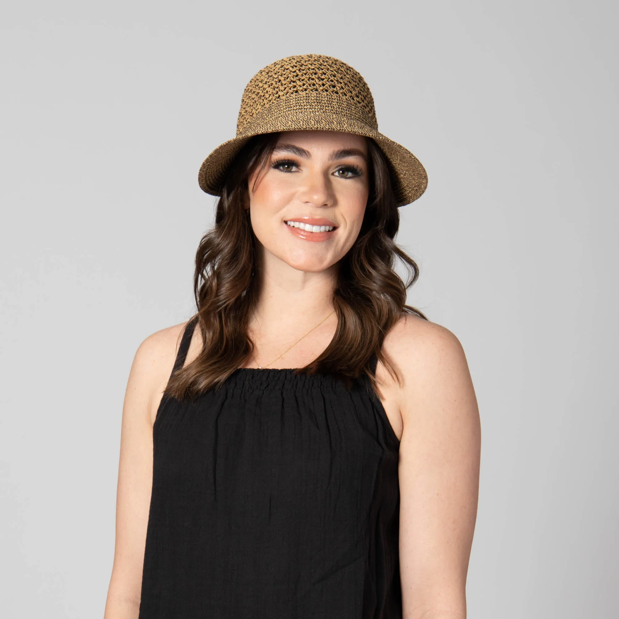 Women's Face Saver Cap