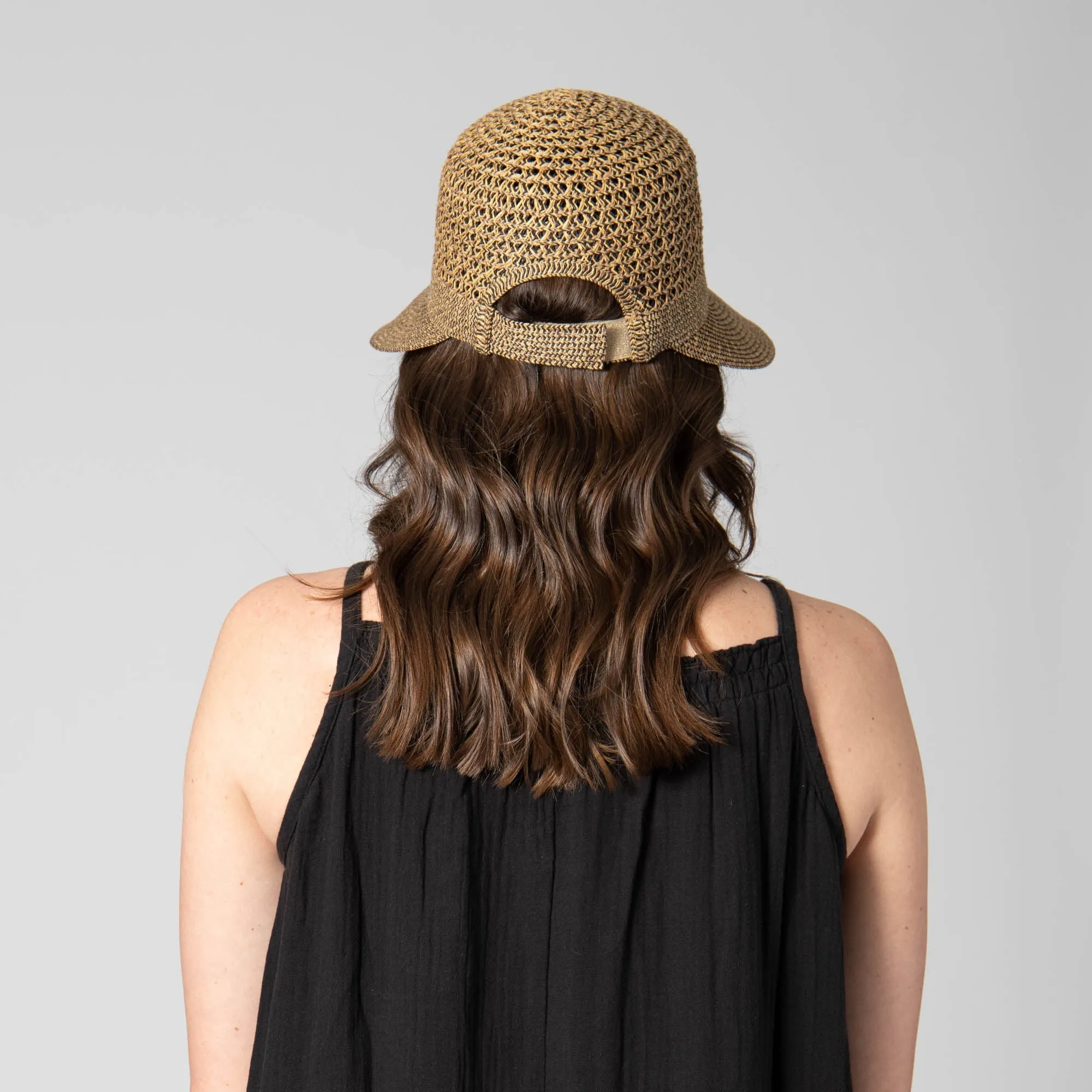 Women's Face Saver Cap