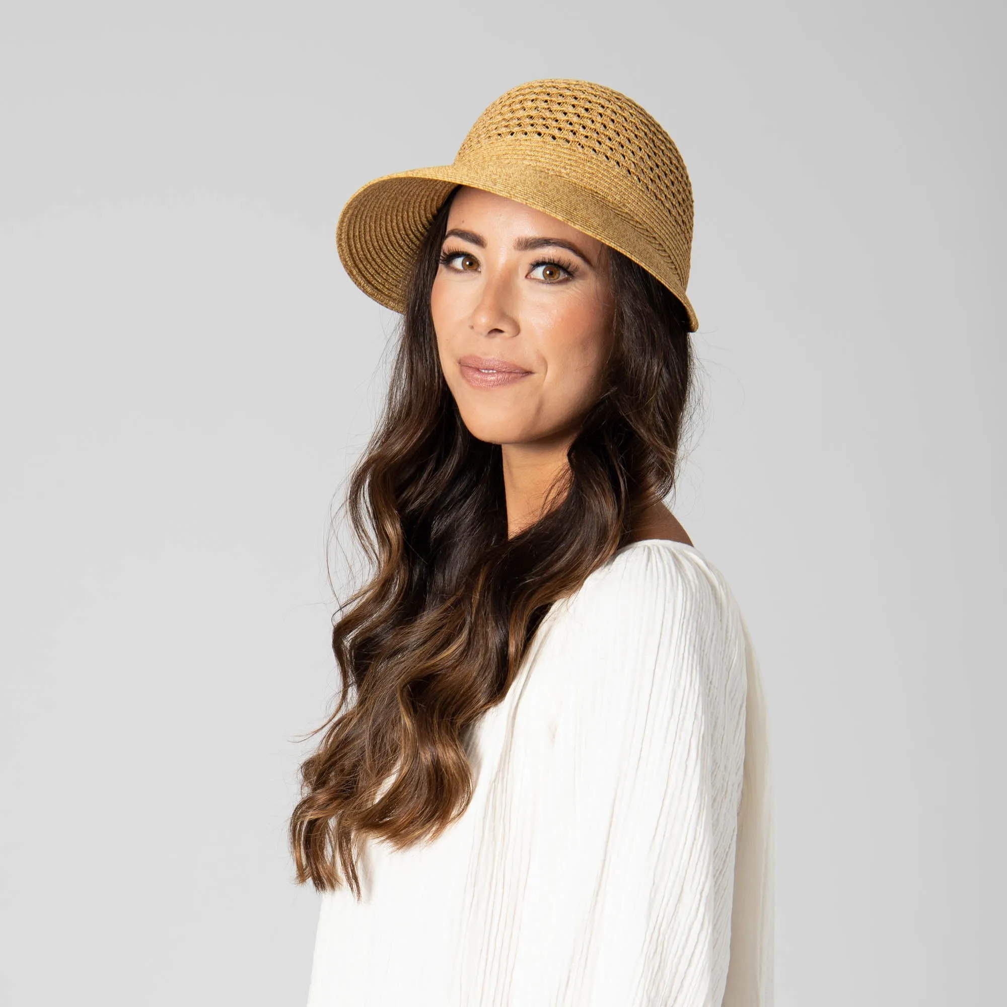 Women's Face Saver Cap